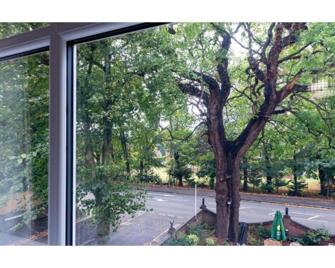 Uno Hotel Heathrow Windsor スラウ 部屋 写真